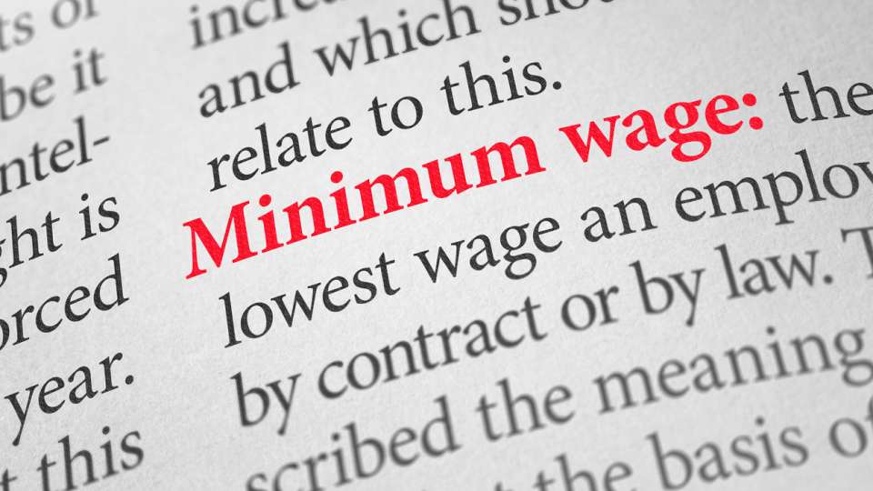 Minimum wage in a dictionary